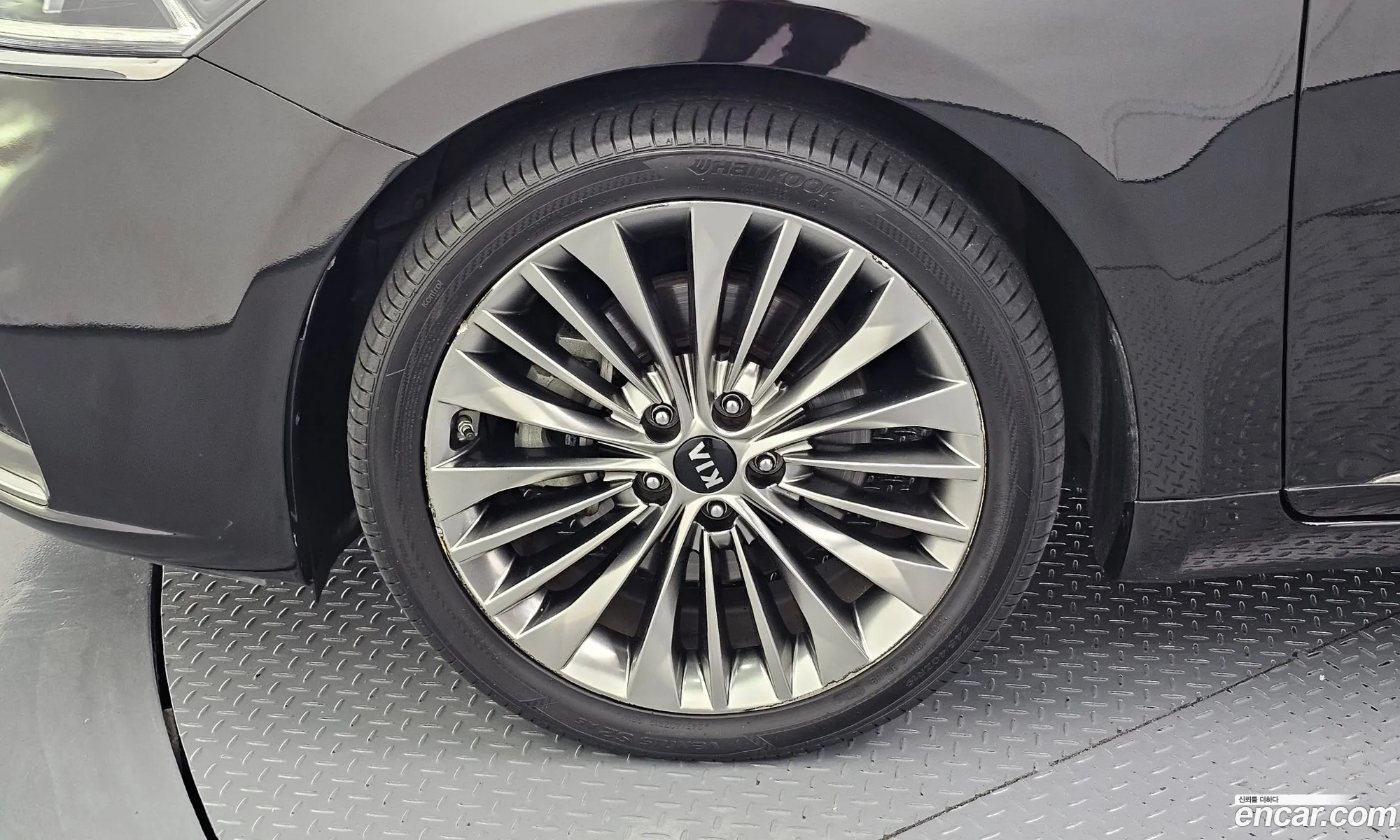 Kia K7 2019 KNALC411BKA168402 — 7