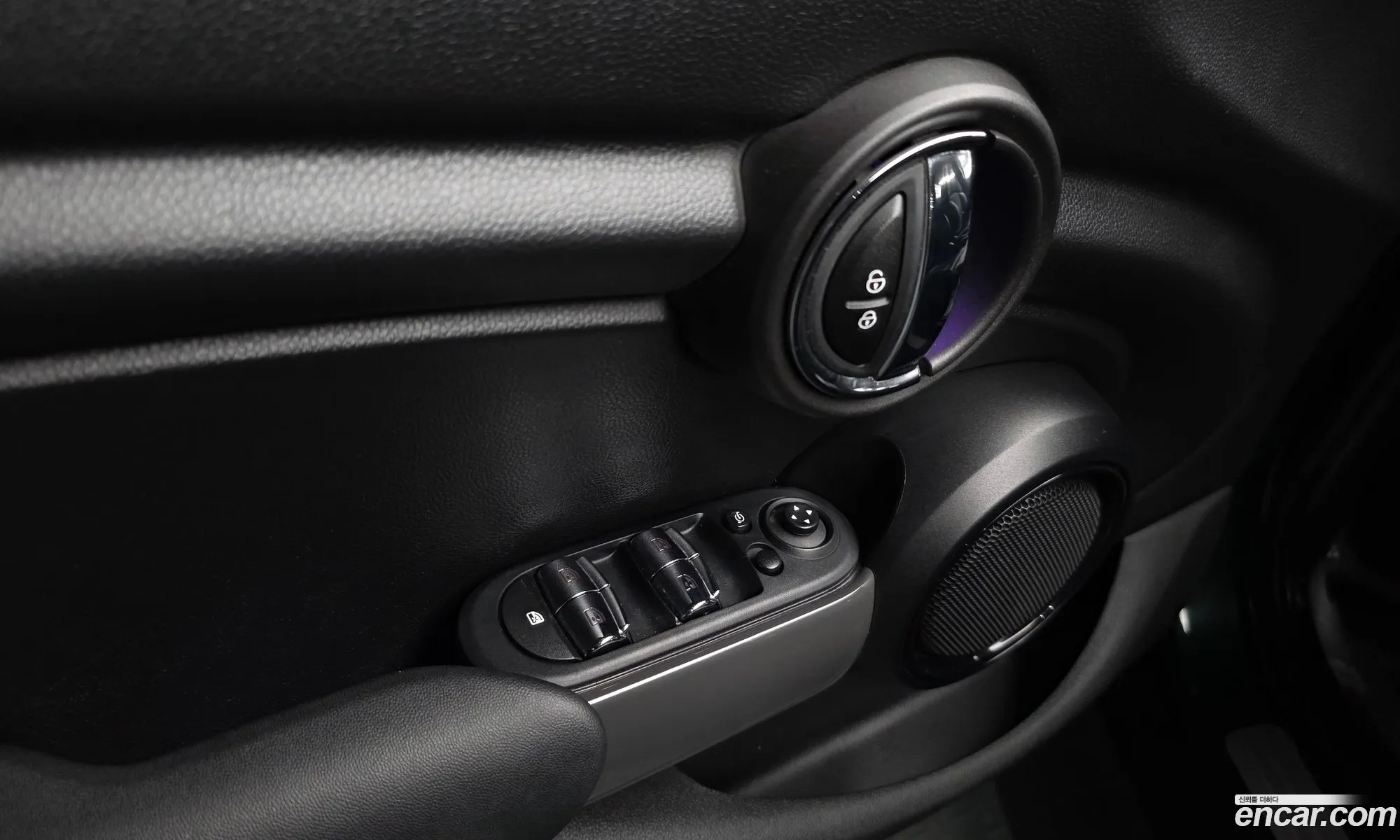 Mini Cooper 2016 WMWXU1106G2D89295 — 34