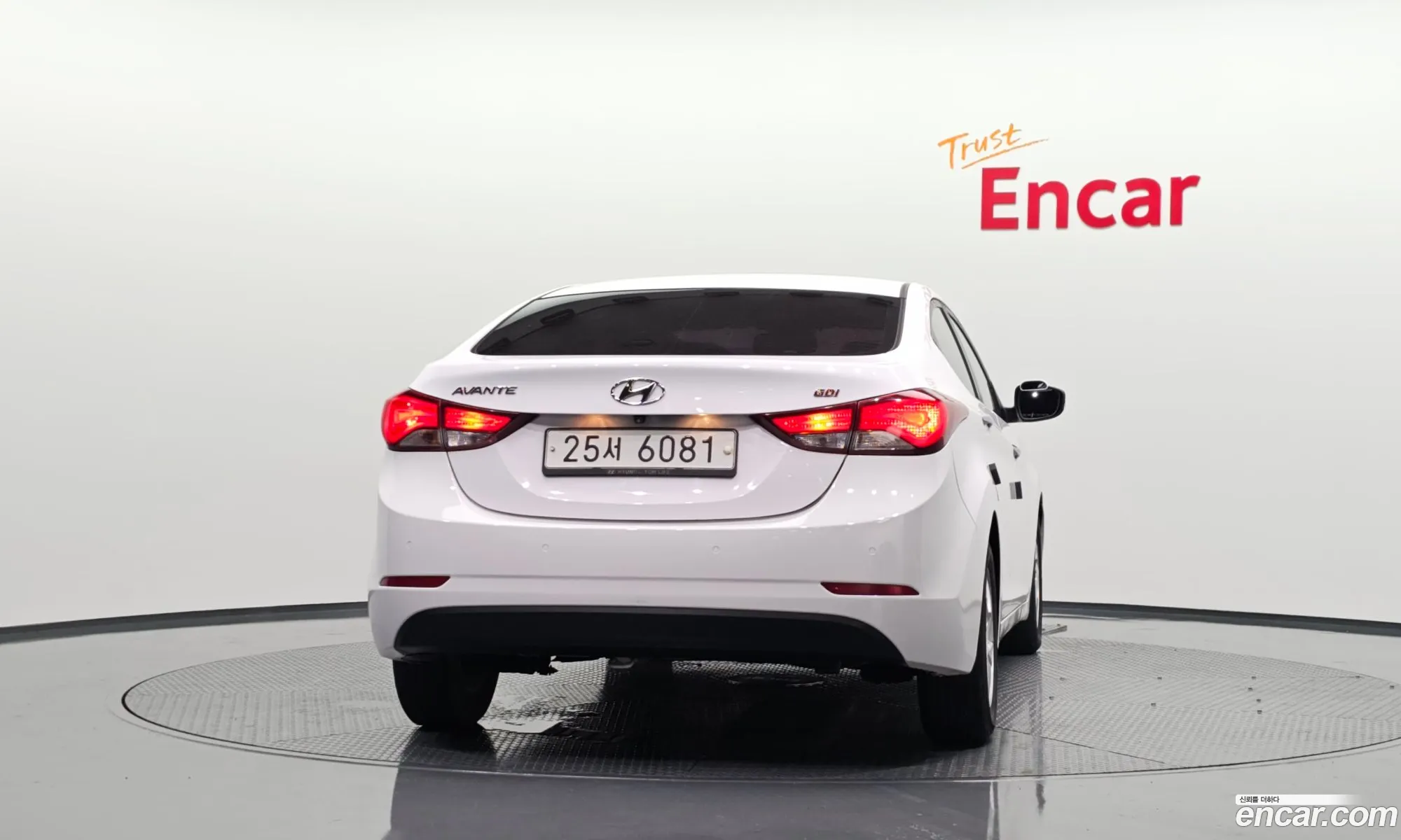 Hyundai Elantra 2014 — 2