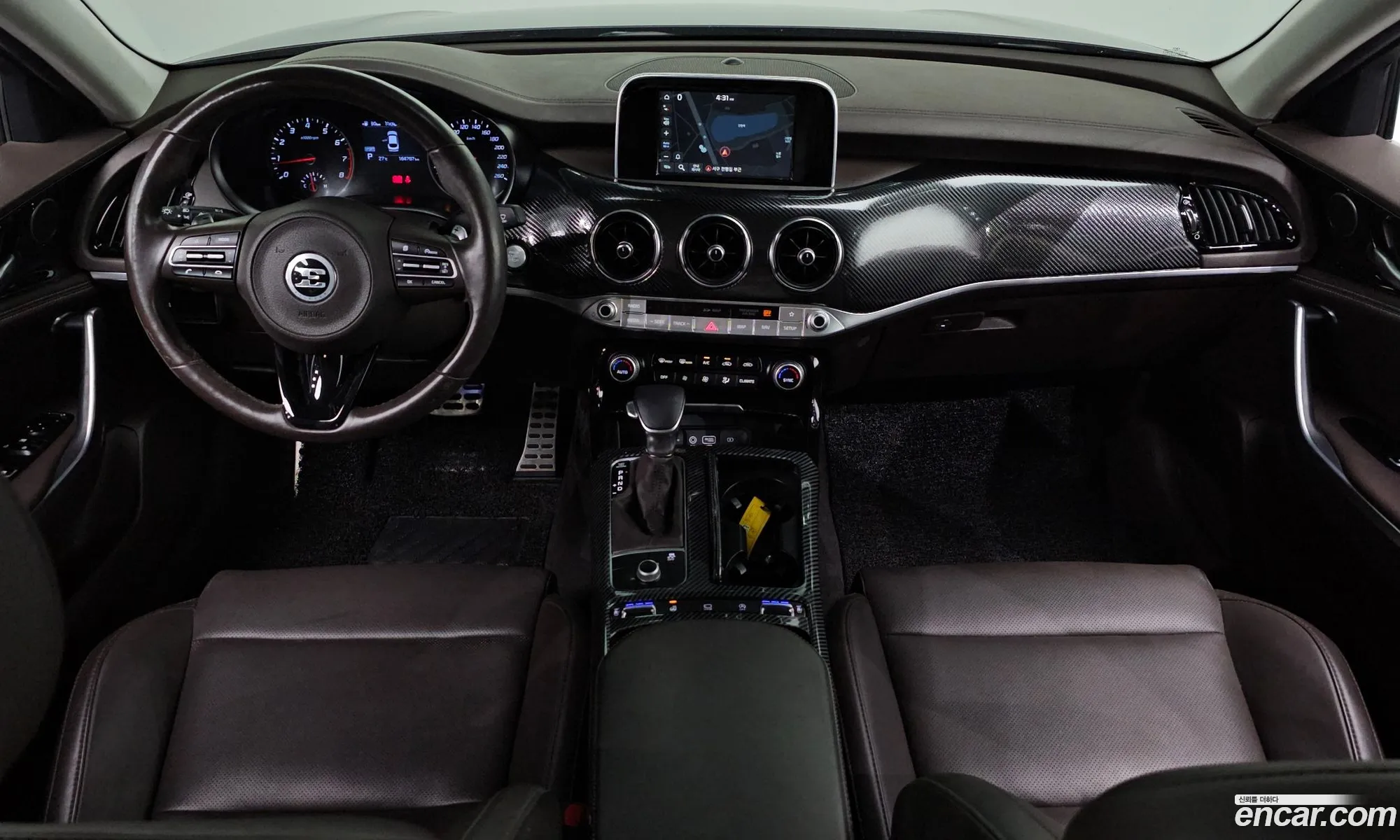 Kia Stinger 2017 KNAE251ABJS000685 — 2