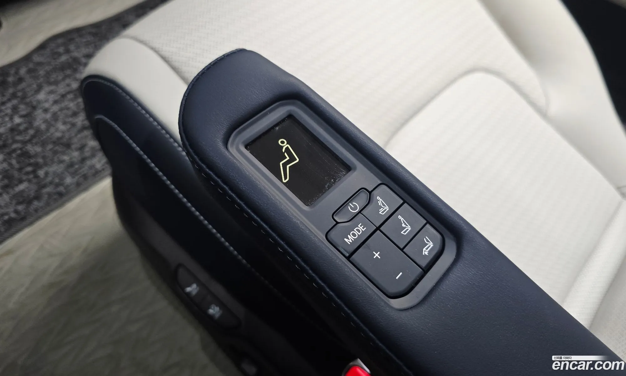 Kia Carnival 2025 KNANE81ABTS117708 — 6