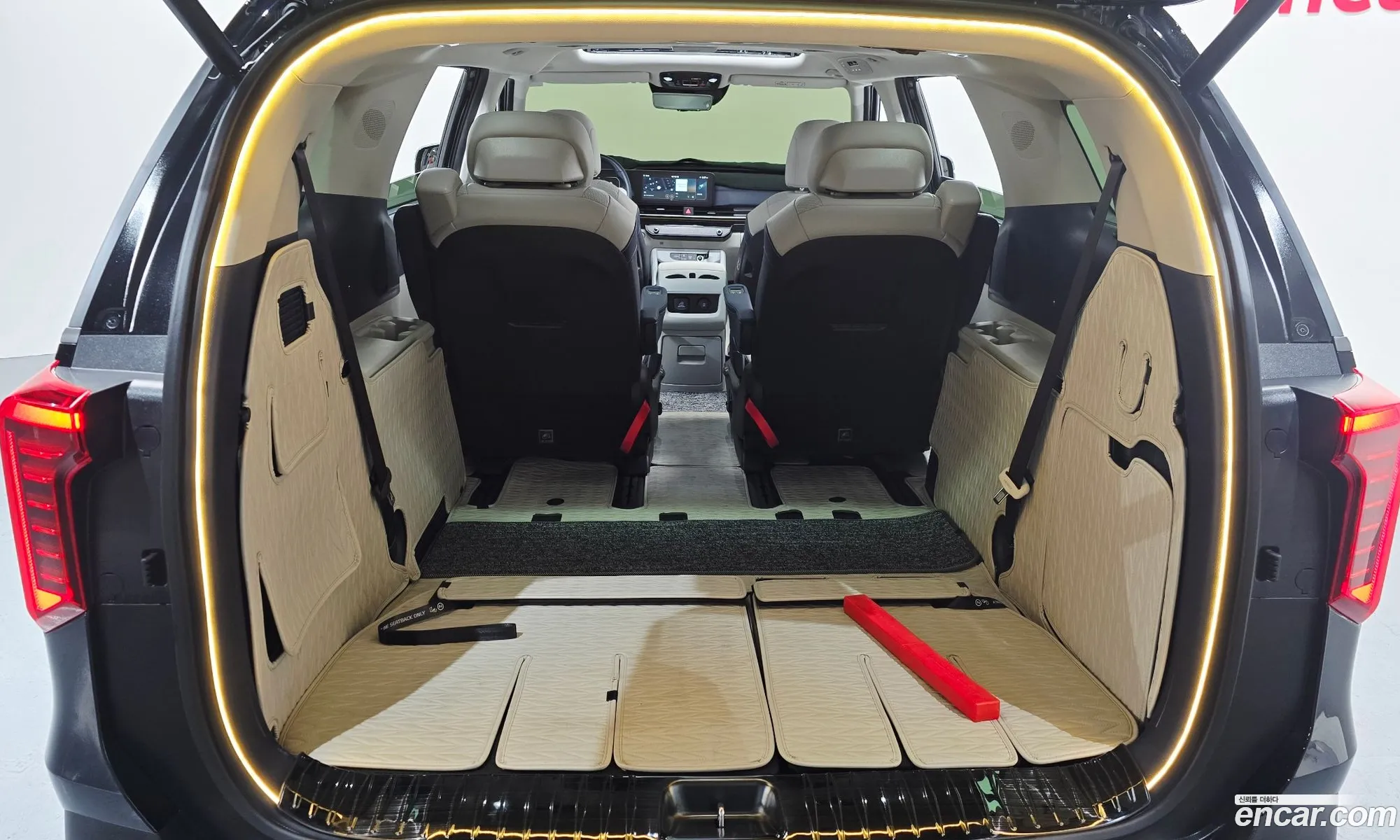 Kia Carnival 2025 KNANE81ABTS117708 — 36