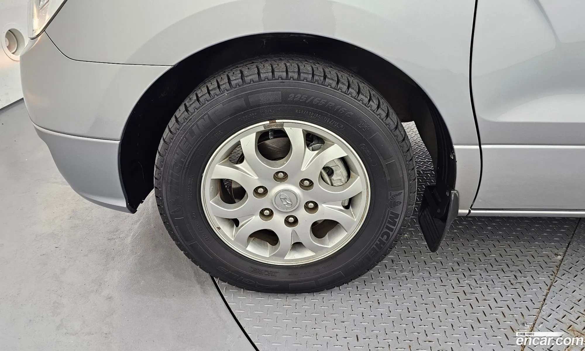 Hyundai Grand Starex 2012 KMJWA37KBCU473390 — 9