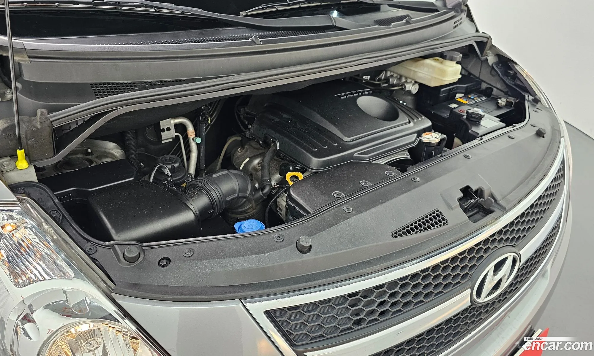 Hyundai Grand Starex 2012 KMJWA37KBCU473390 — 7