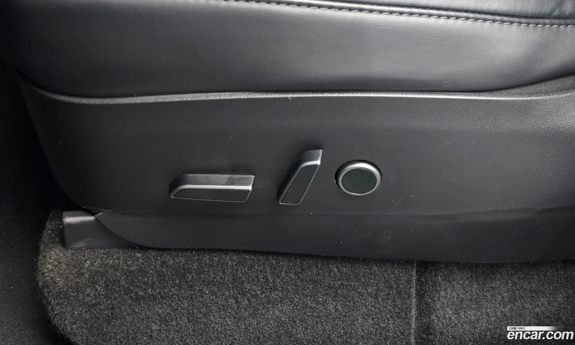 Tesla Model Y 2022 — 3