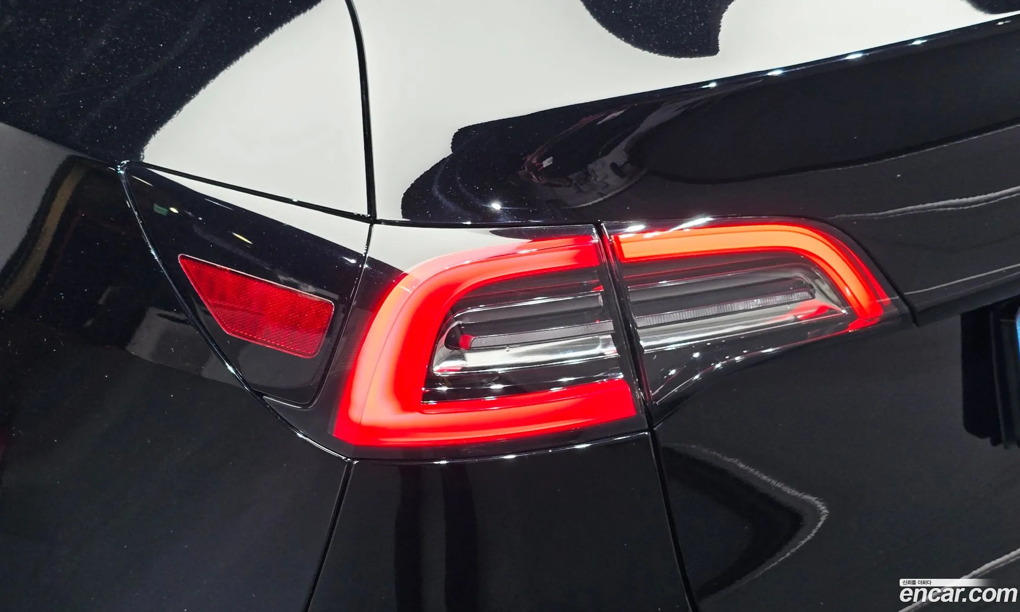 Tesla Model Y 2022 — 4