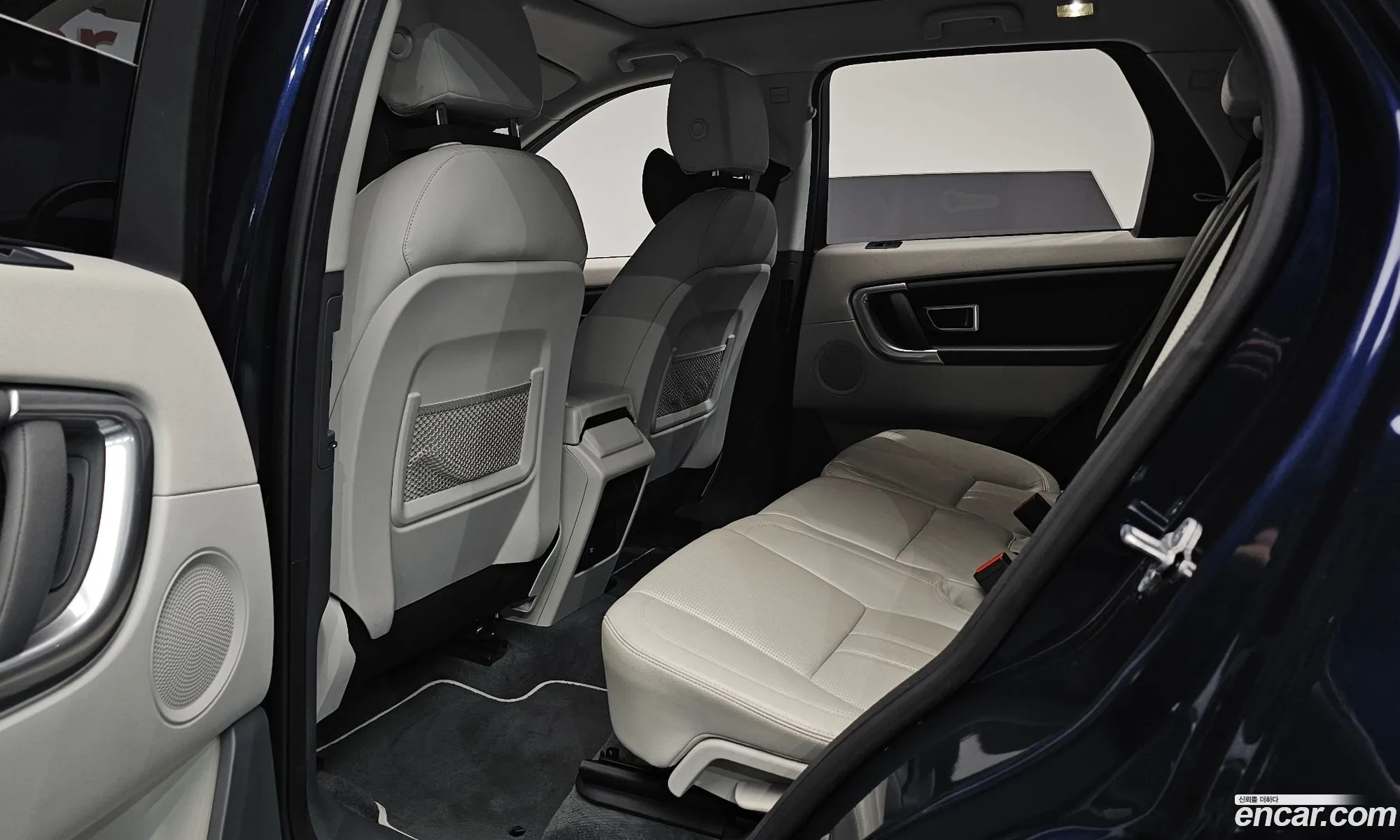 Land Rover Discovery Sport 2016 — 5