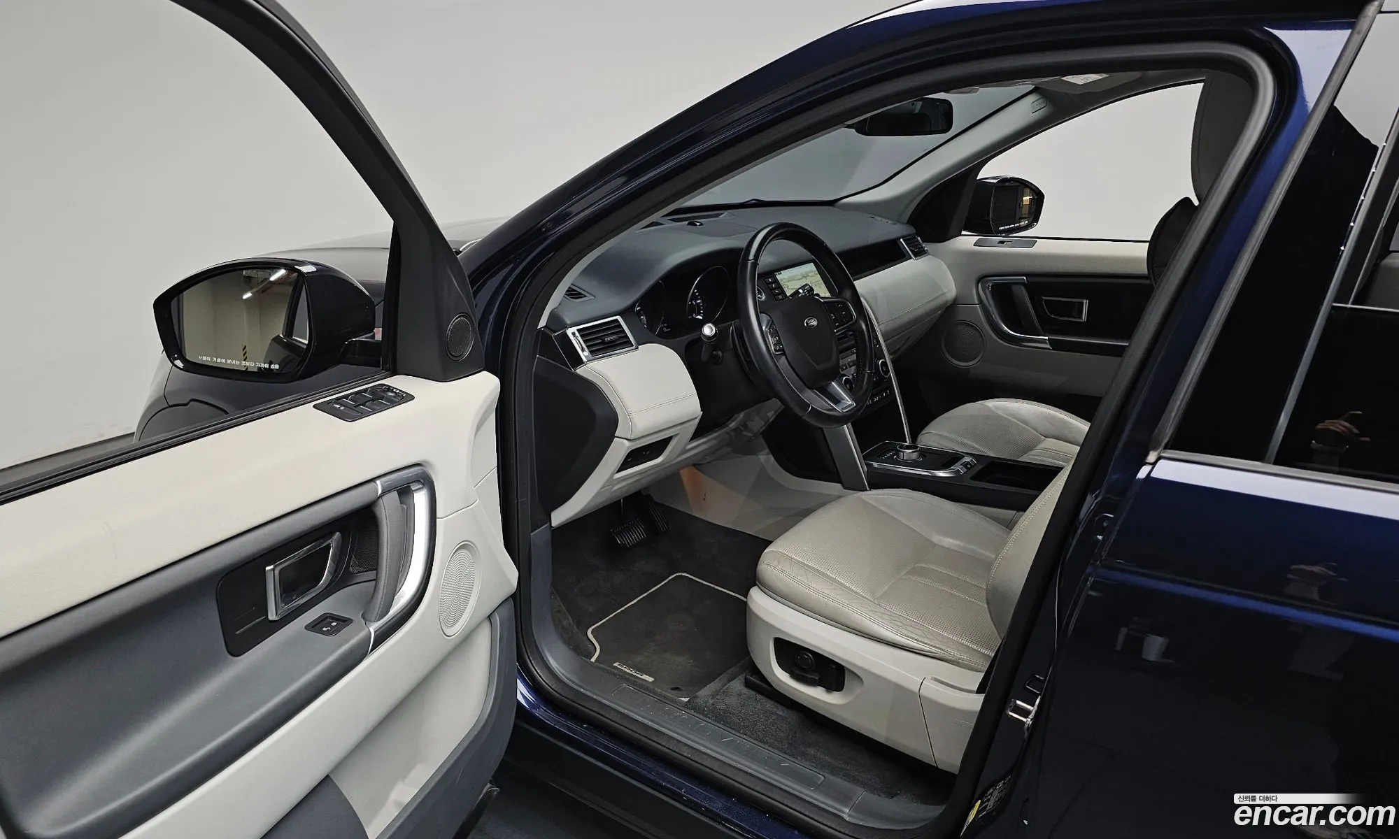 Land Rover Discovery Sport 2016 — 14