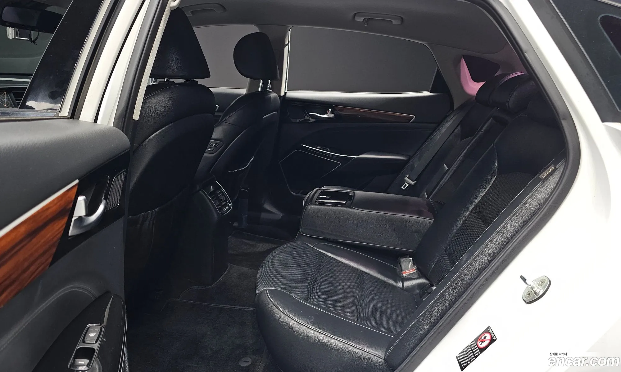 Kia K7 2016 — 25