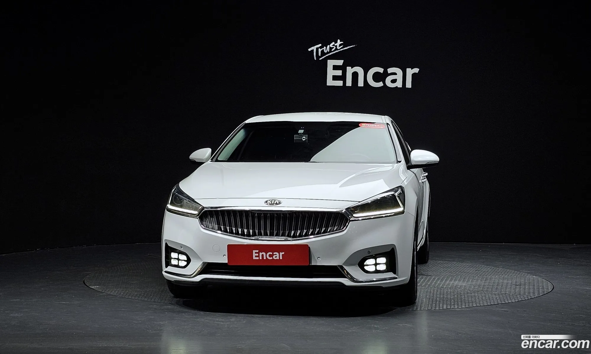 Kia K7 2016 — 11