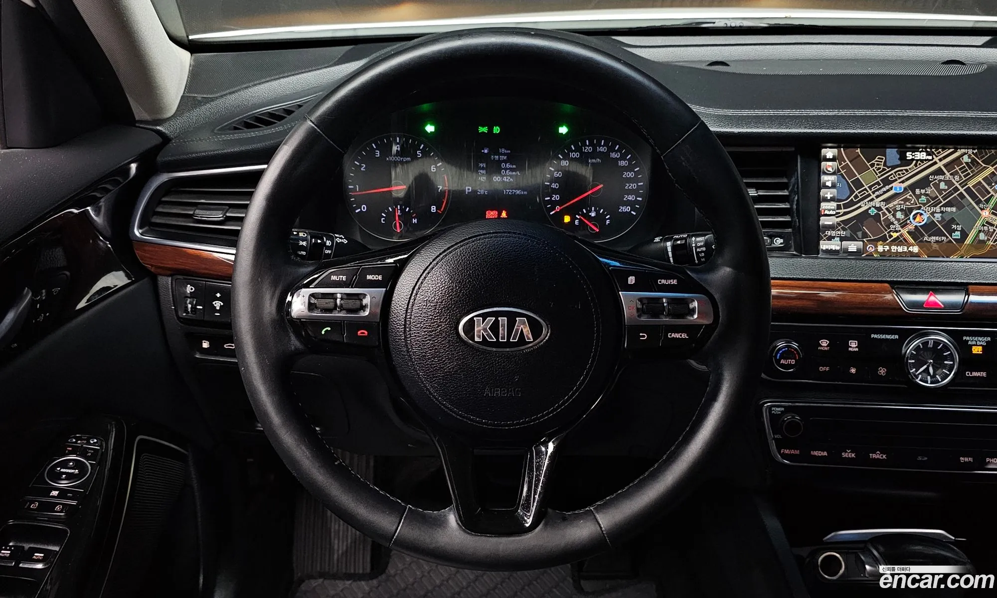 Kia K7 2016 — 19