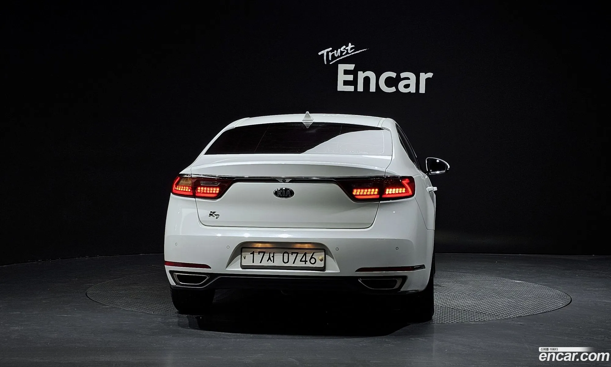 Kia K7 2016 — 29