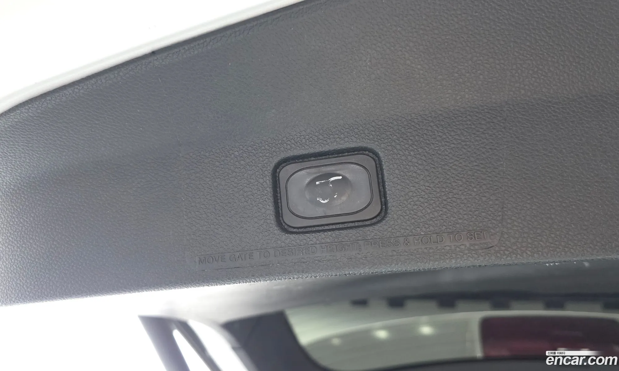 Ford Explorer 2018 1FM5K8F86JGA49736 — 19