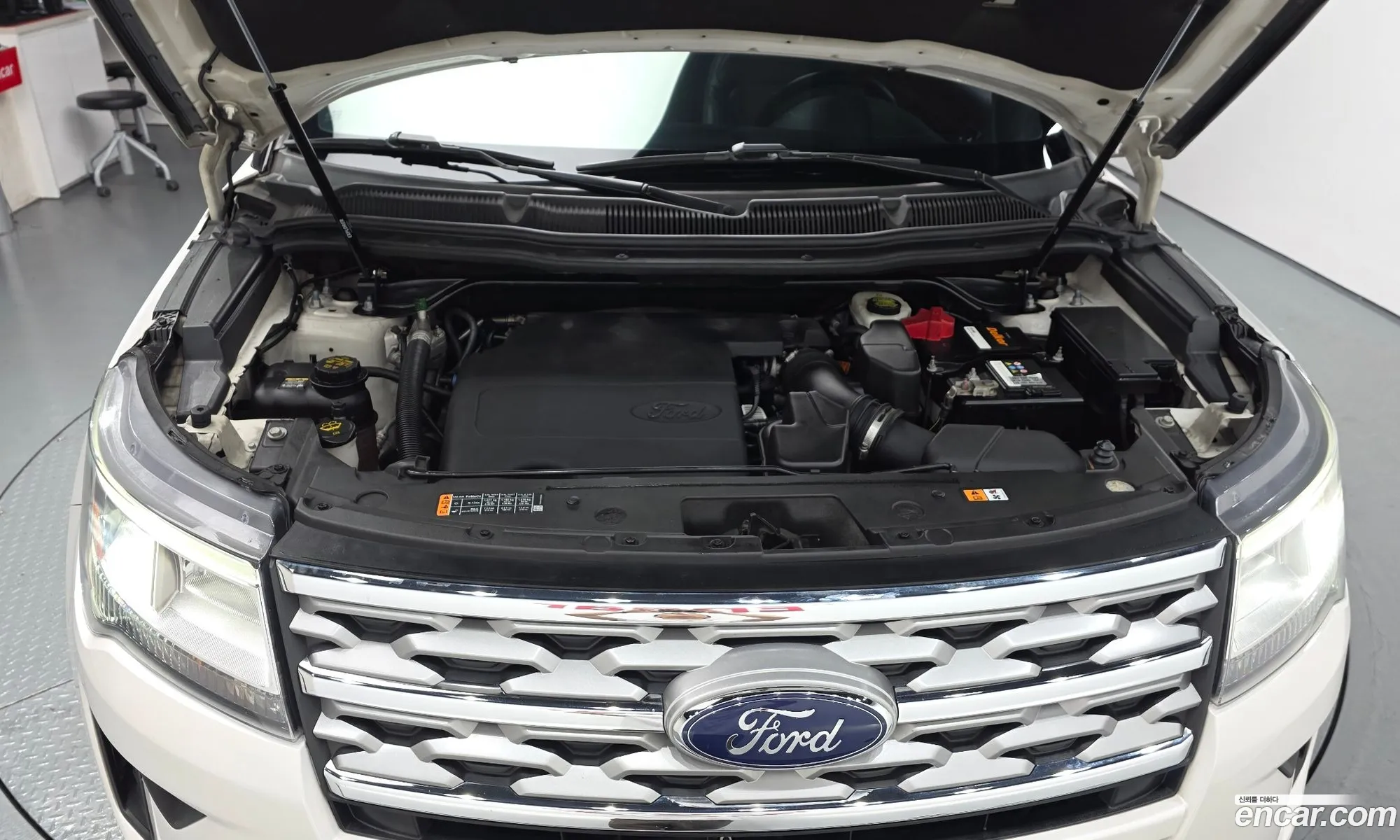 Ford Explorer 2018 1FM5K8F86JGA49736 — 21