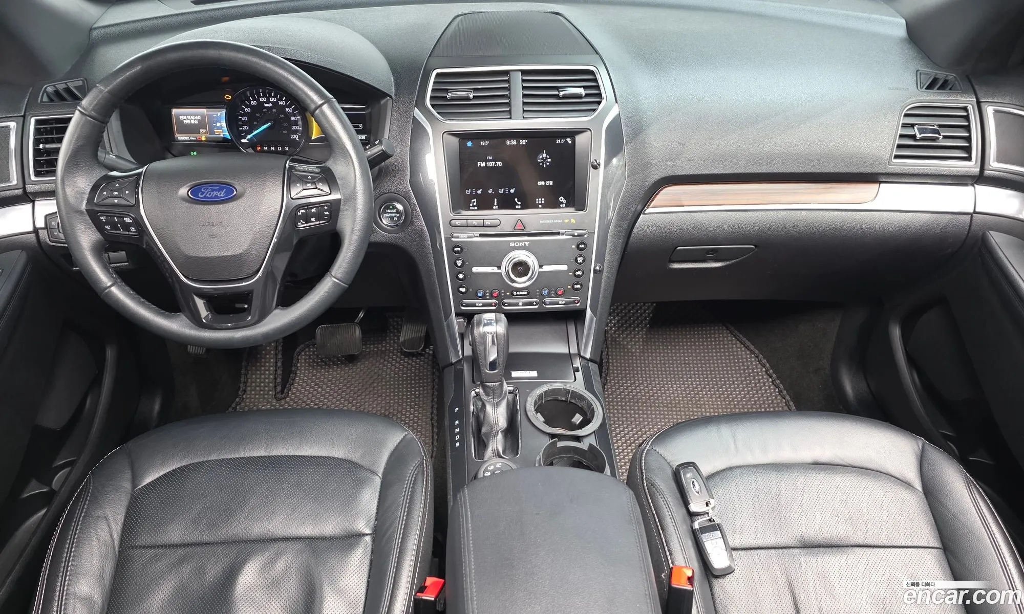 Ford Explorer 2018 1FM5K8F86JGA49736 — 23