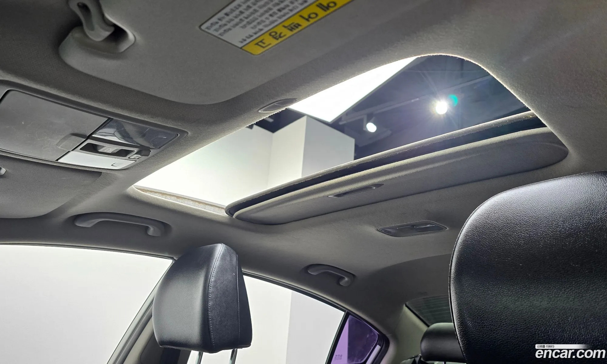 Kia K3 2013 KNAFK412BDA045031 — 30
