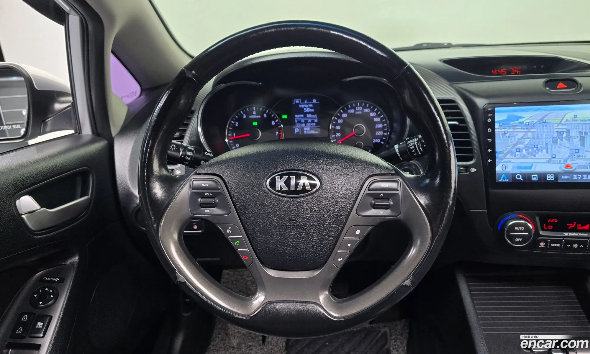 Kia K3 2013 KNAFK412BDA045031 — 17