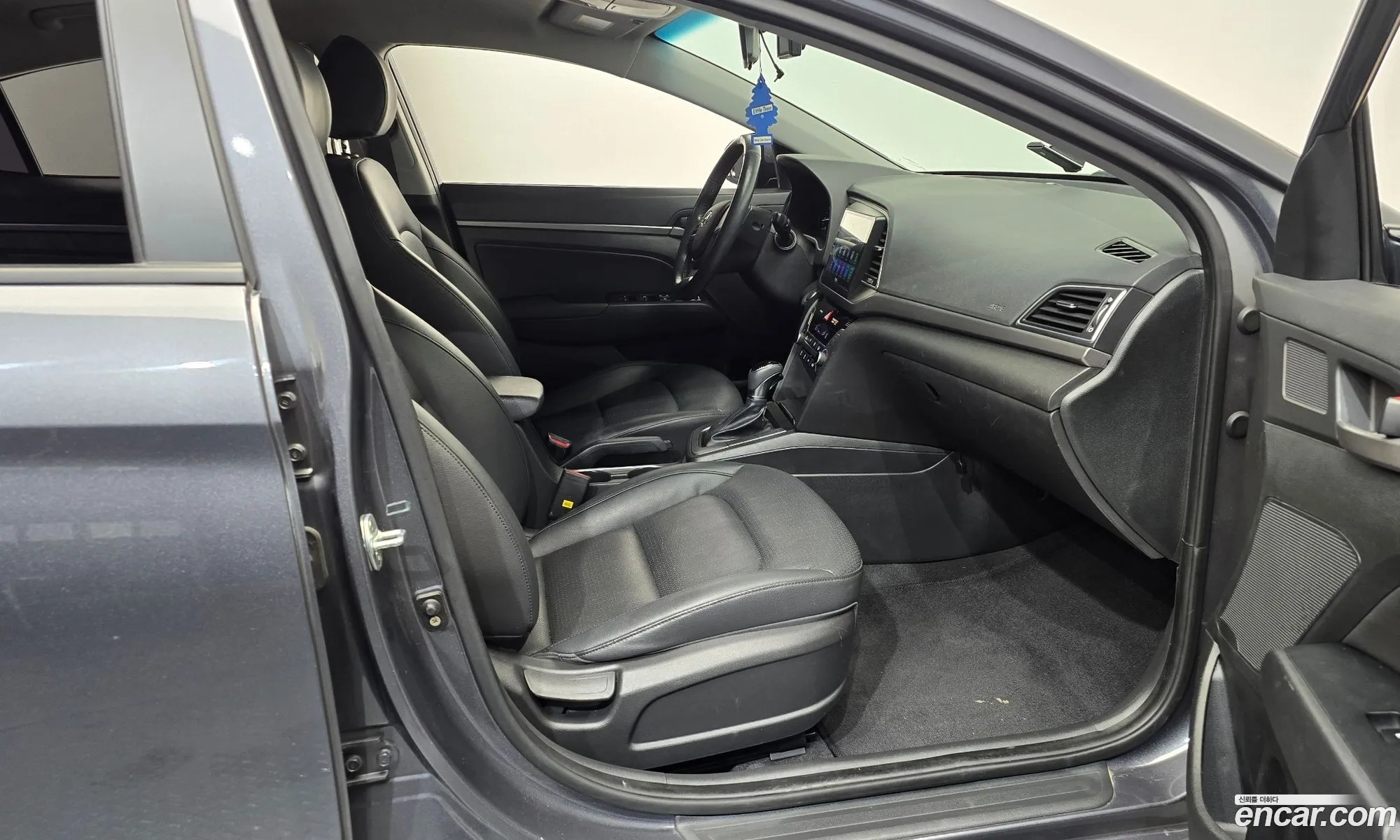 Hyundai Elantra AD 2016 KMHD741DBGU069794 — 6