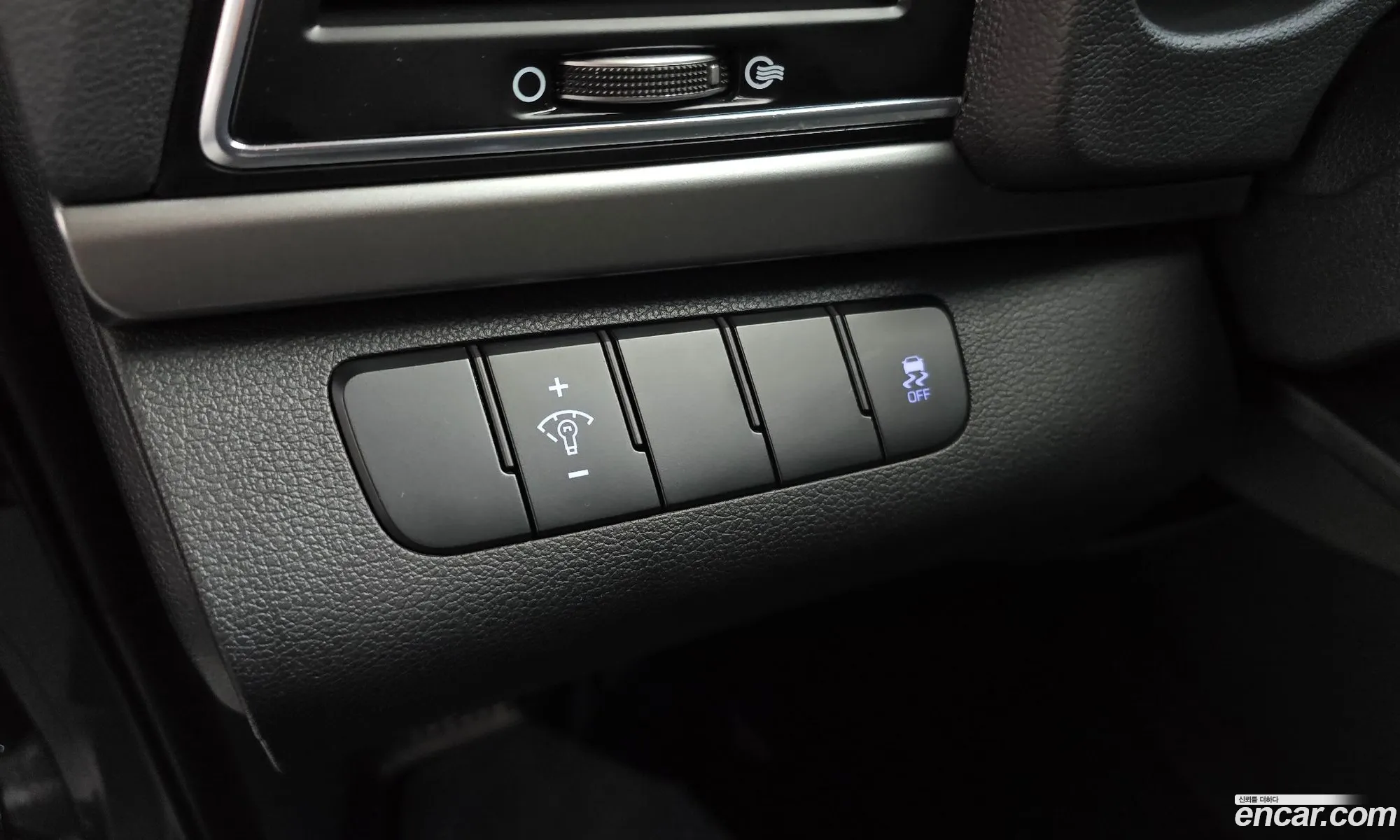 Hyundai Elantra AD 2016 KMHD741DBGU069794 — 27