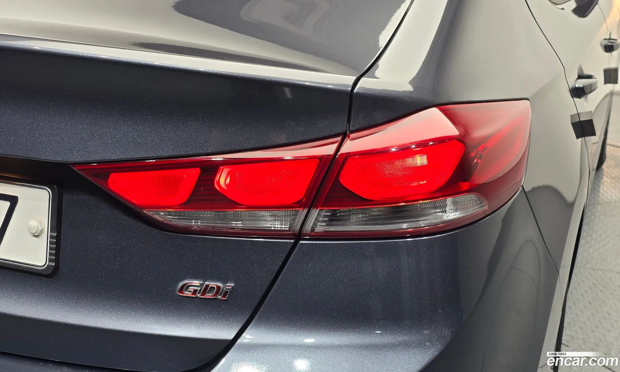 Hyundai Elantra AD 2016 KMHD741DBGU069794 — 17