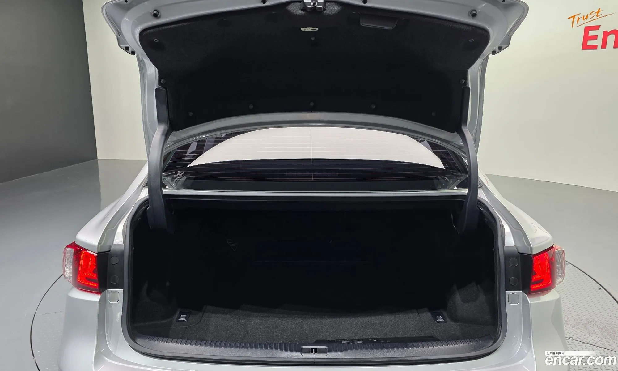 Lexus IS250 2014 — 3