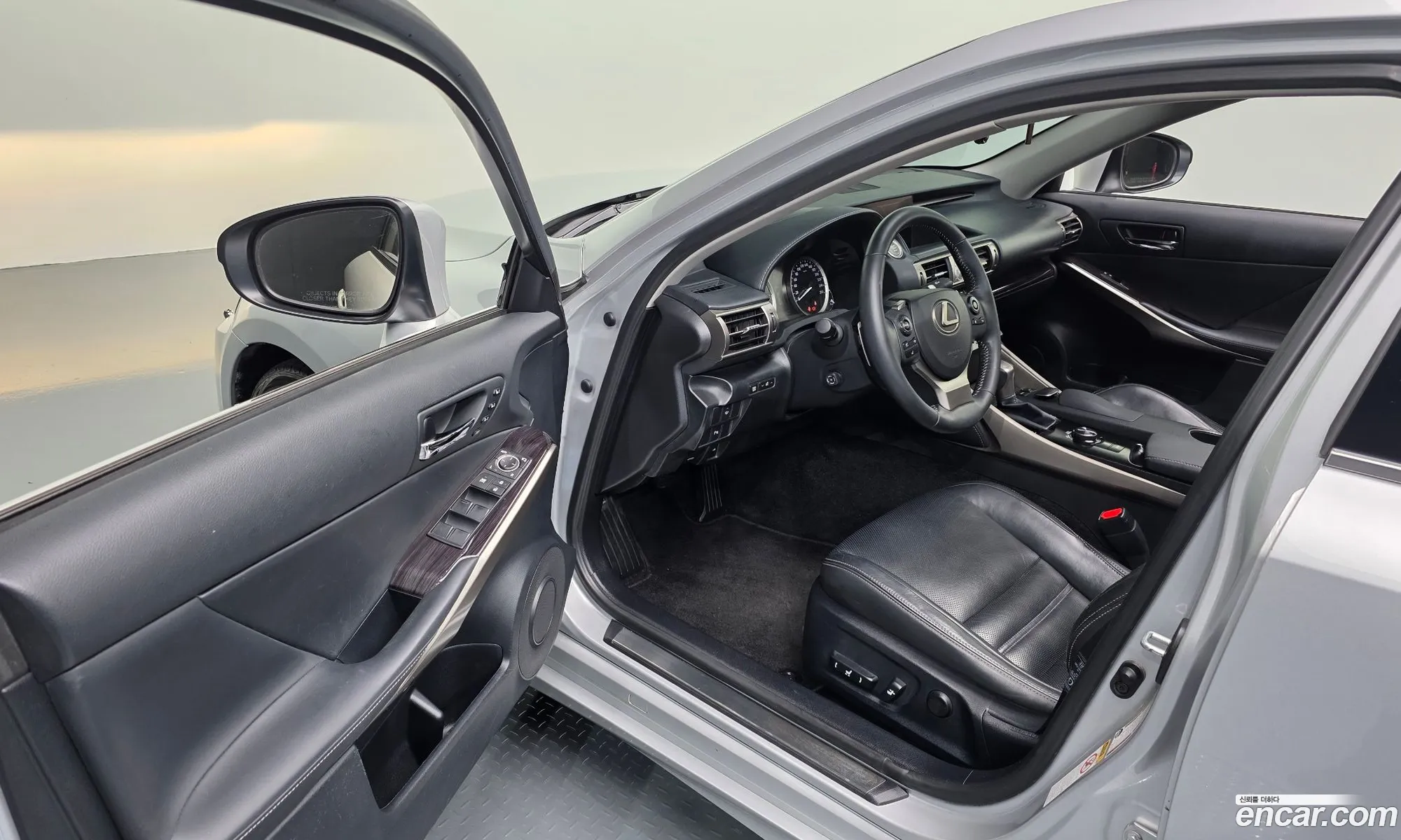 Lexus IS250 2014 — 10