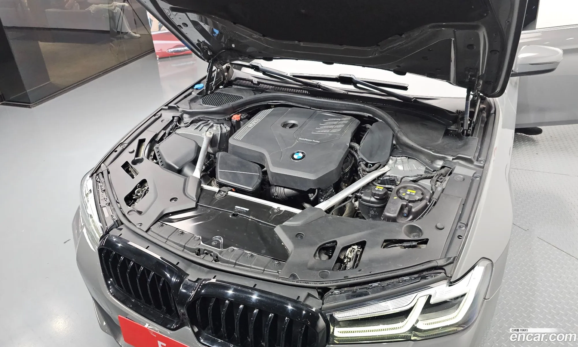 BMW 5 Series 2021 — 19