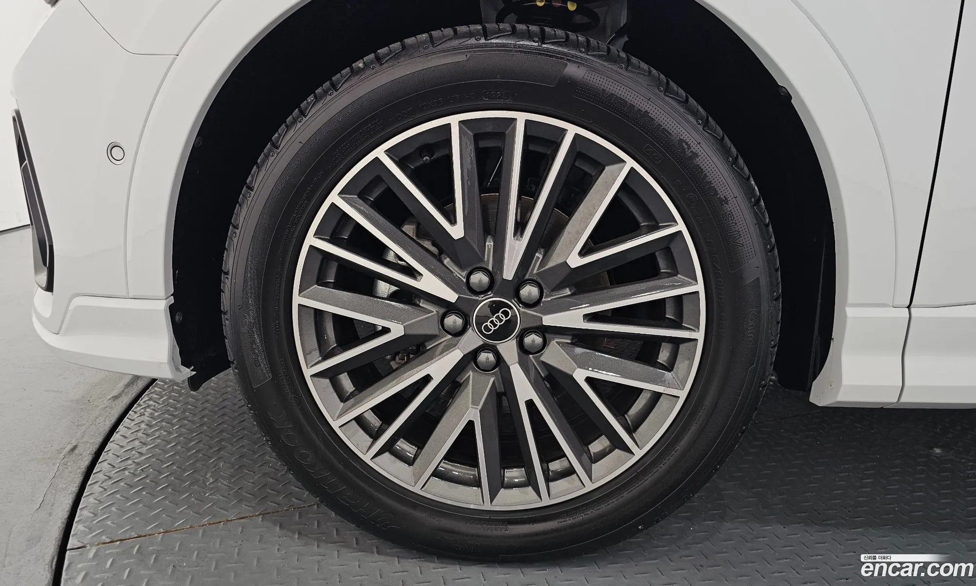 Audi Q3 2025 WAUZZZF31S1106826 — 13
