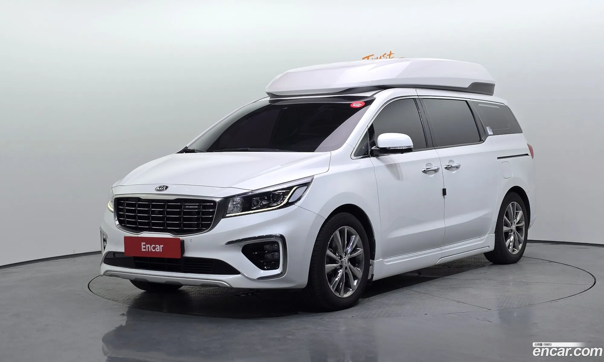 Kia Carnival 2019 — 3