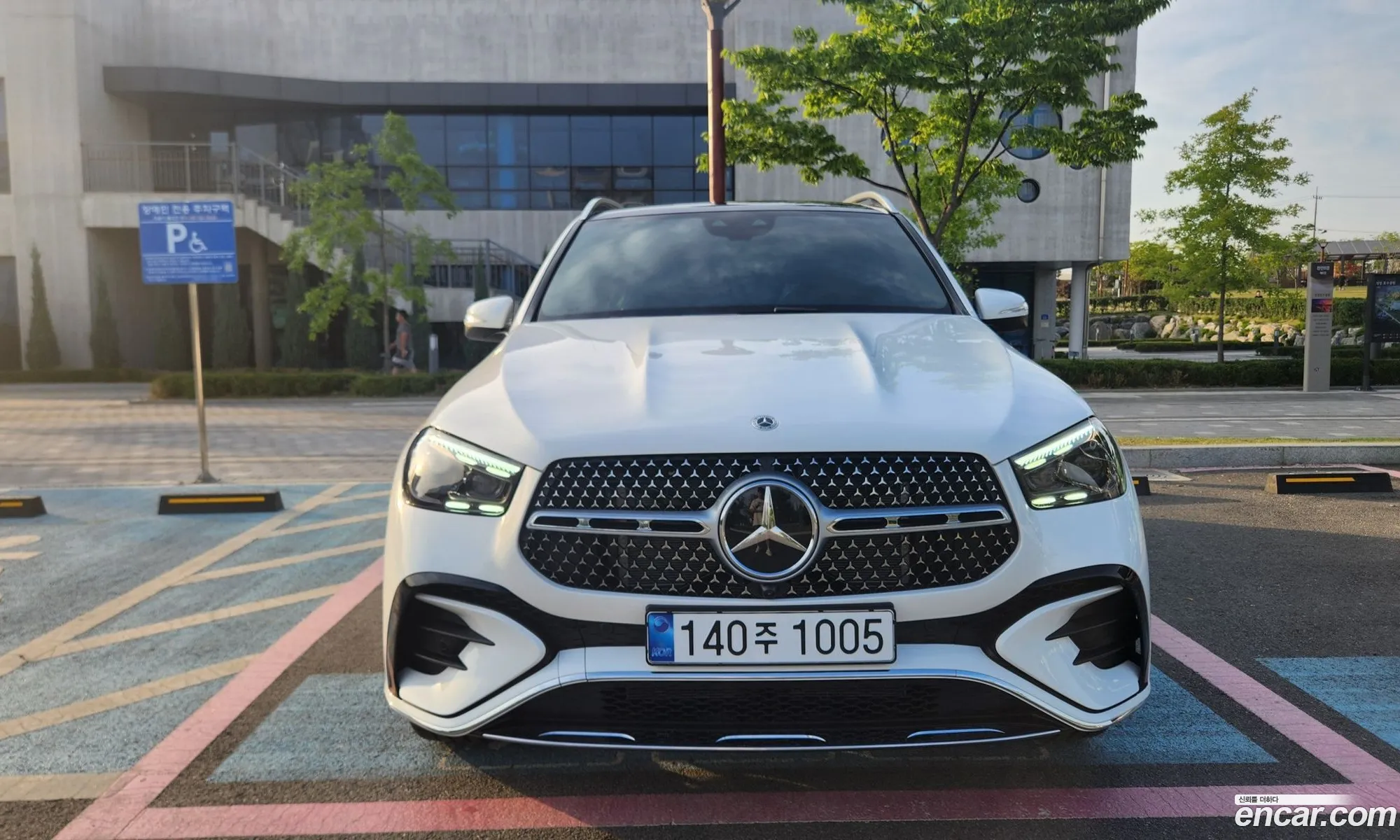 Mercedes-Benz GLE-Class W167 2025 — 4