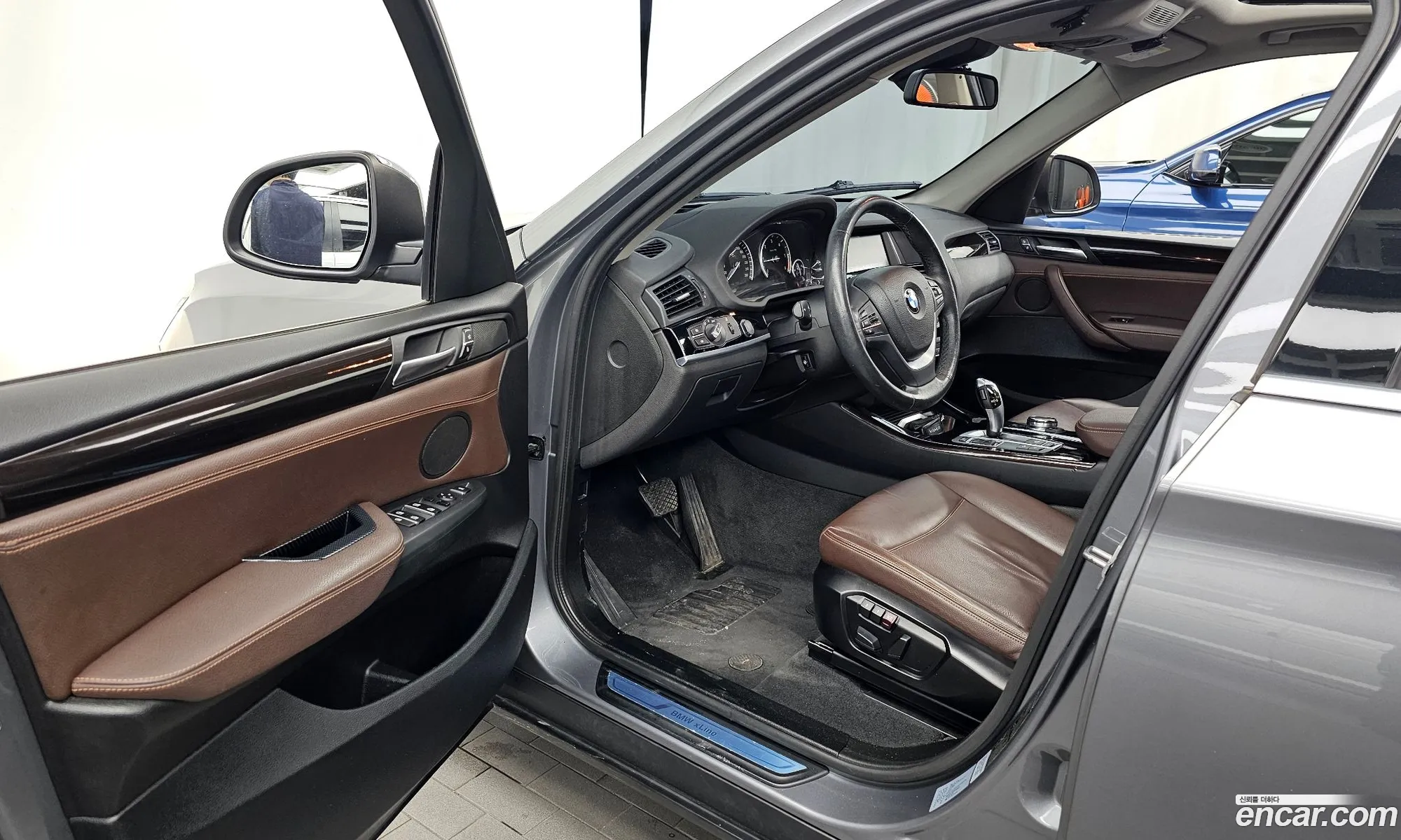 BMW X3 2014 WBAWZ5105F0L04832 — 30