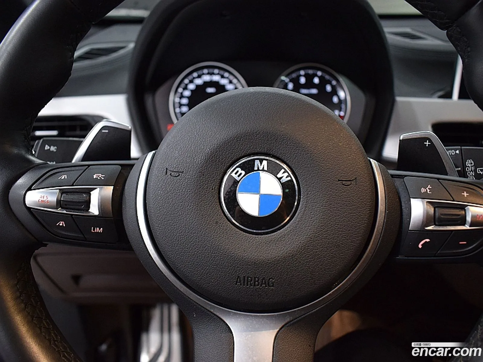 BMW X1 2022 — 13