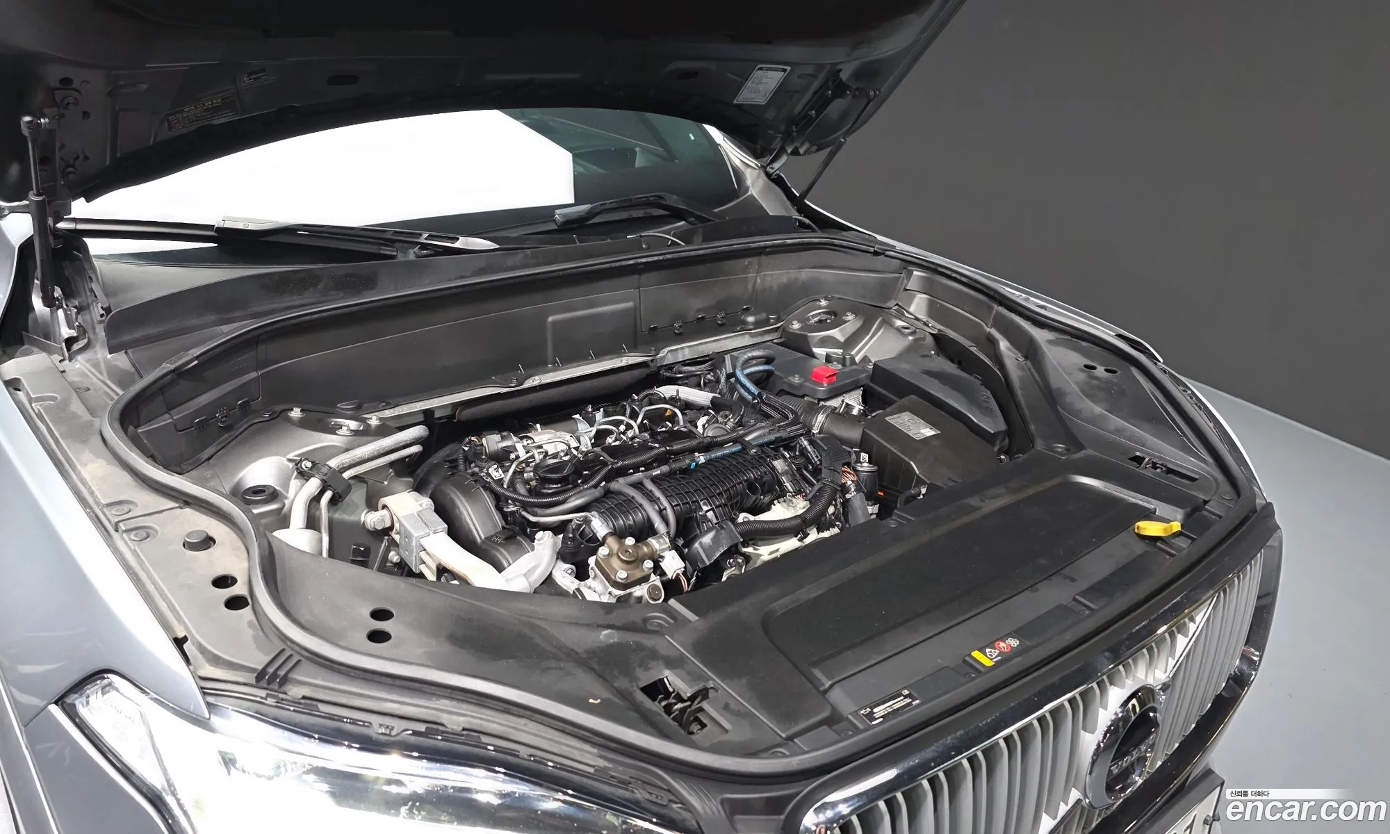 Volvo XC90 2017 — 16