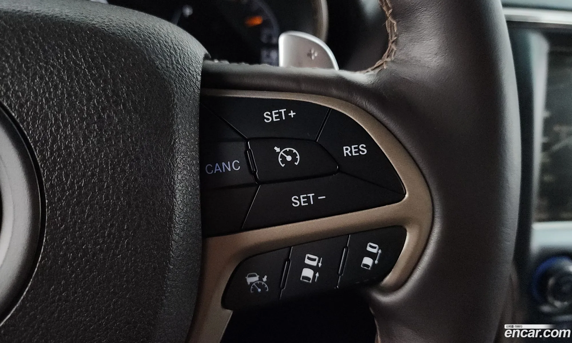 Jeep Grand Cherokee 2014 — 9