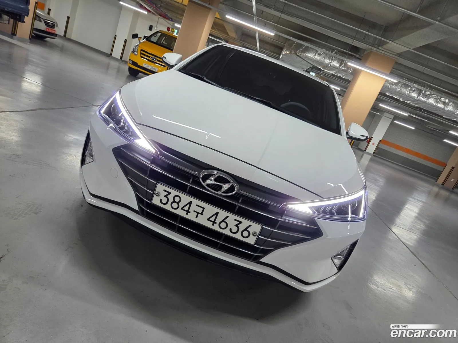 Hyundai Elantra AD 2019 — 4