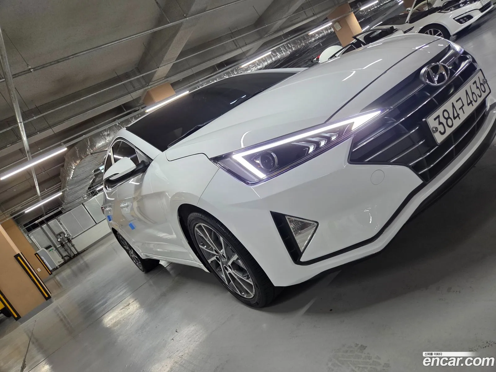 Hyundai Elantra AD 2019 — 3