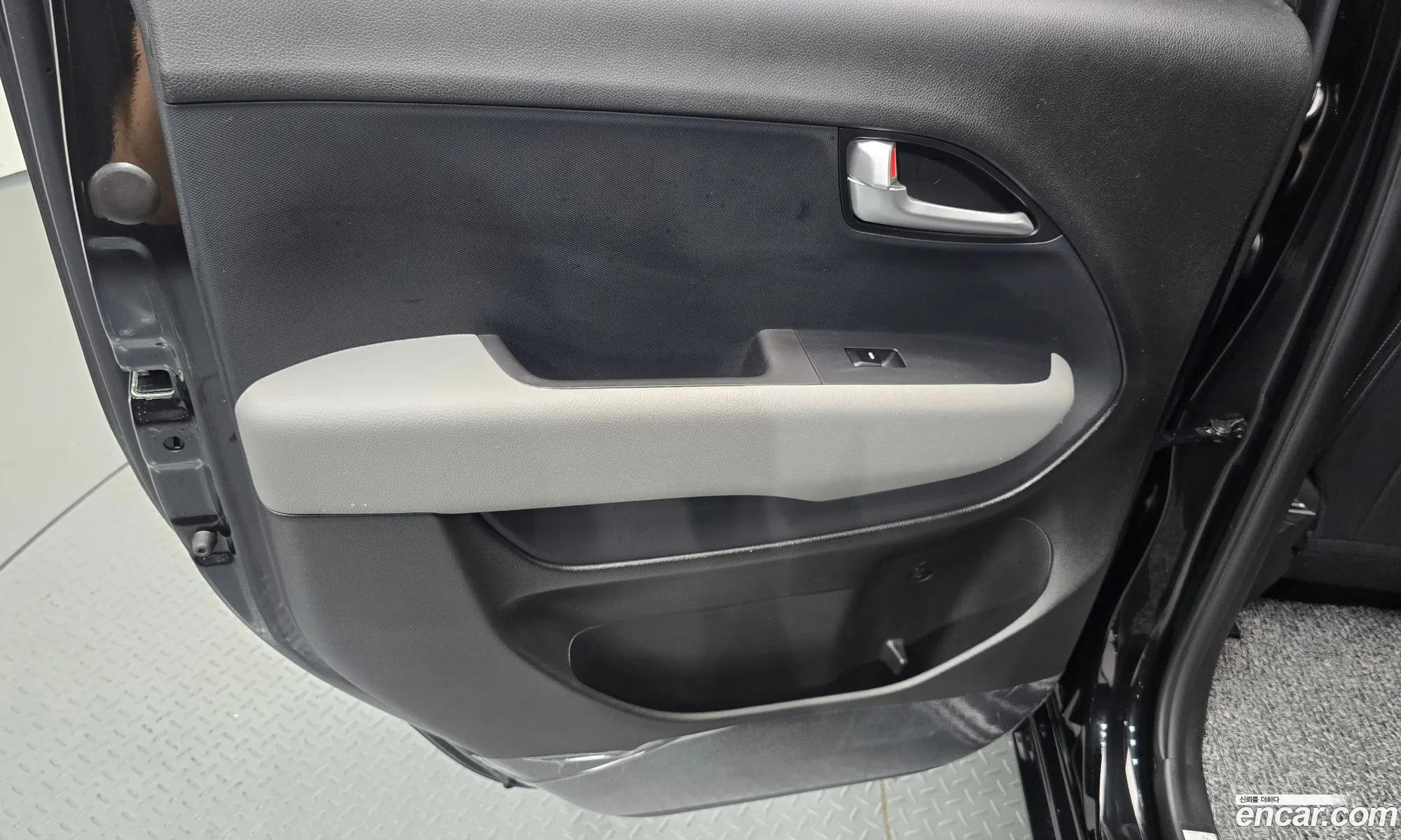 Kia Ray 2022 KNACJ811BNT299843 — 11