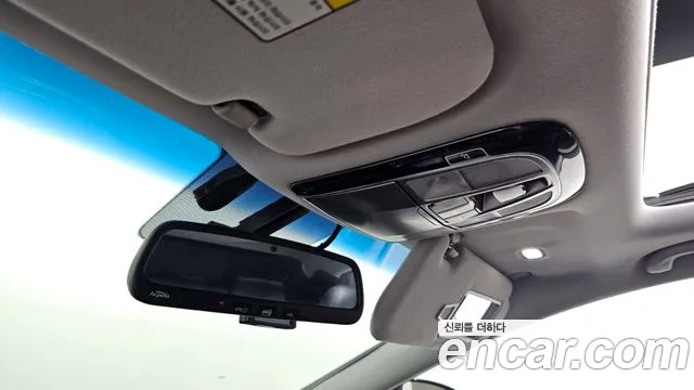 Hyundai Grandeur HG 2015 — 24