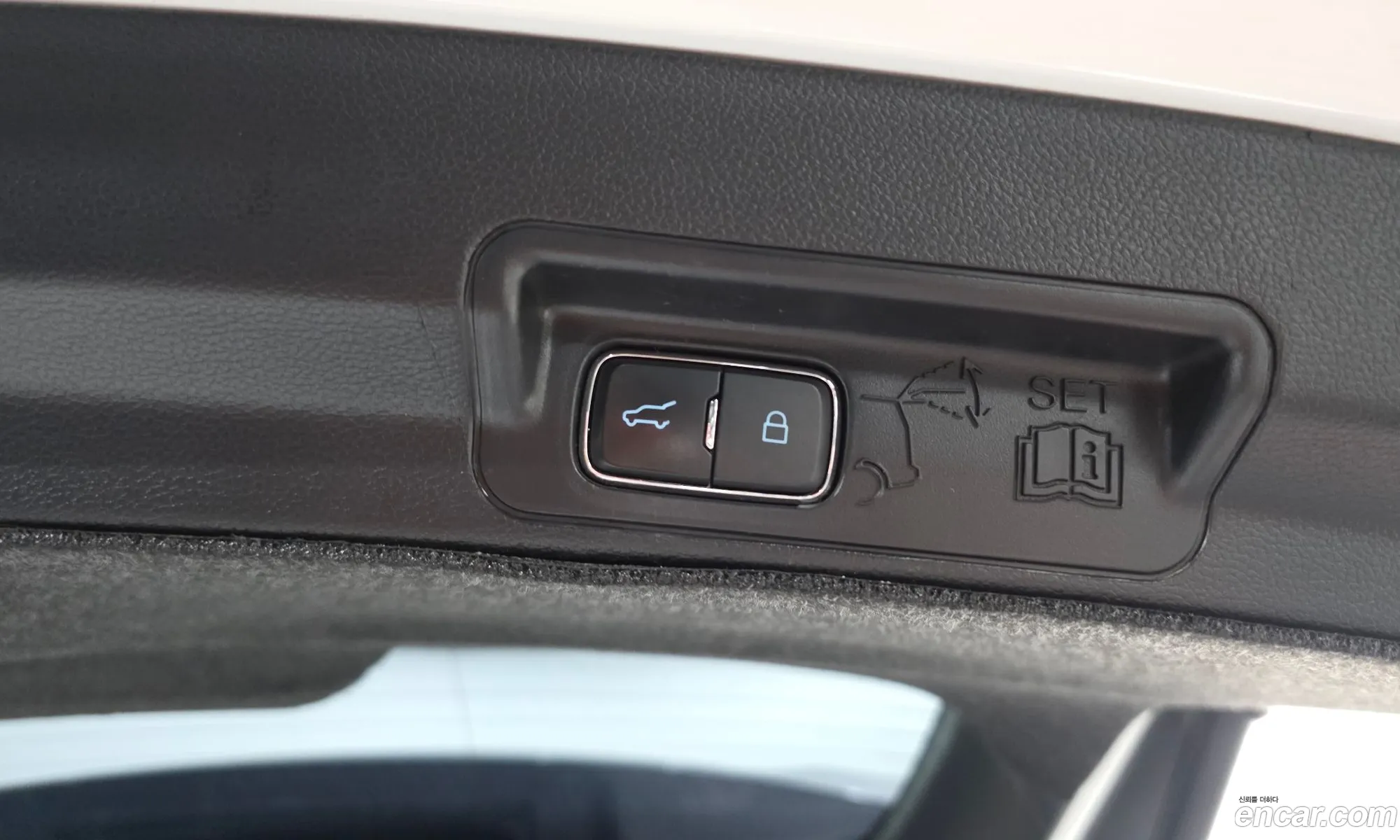 Ford Explorer 6th Gen 2021 1FMSK8FH9MGB48235 — 10