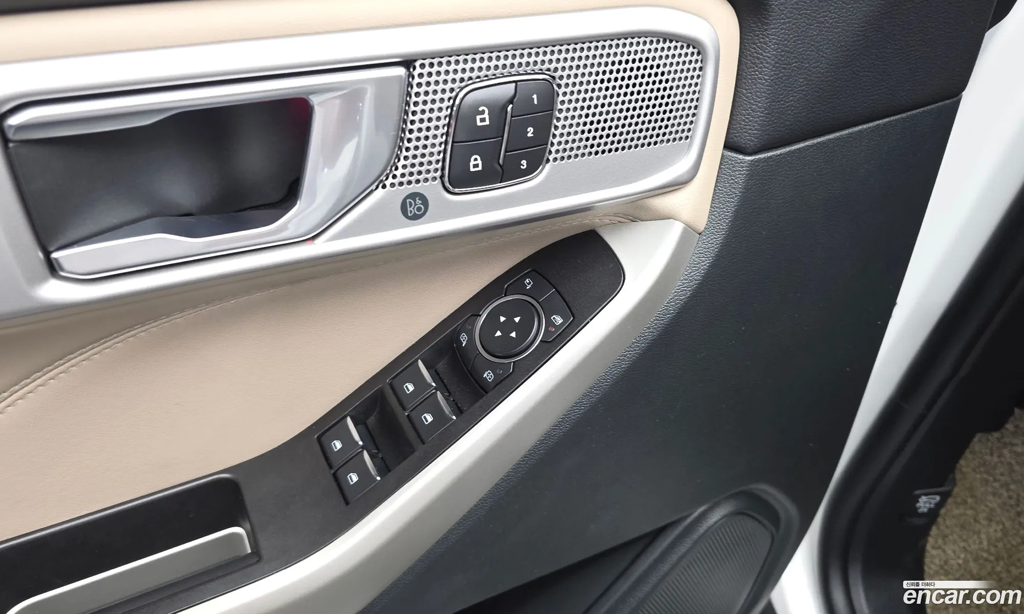 Ford Explorer 6th Gen 2021 1FMSK8FH9MGB48235 — 18