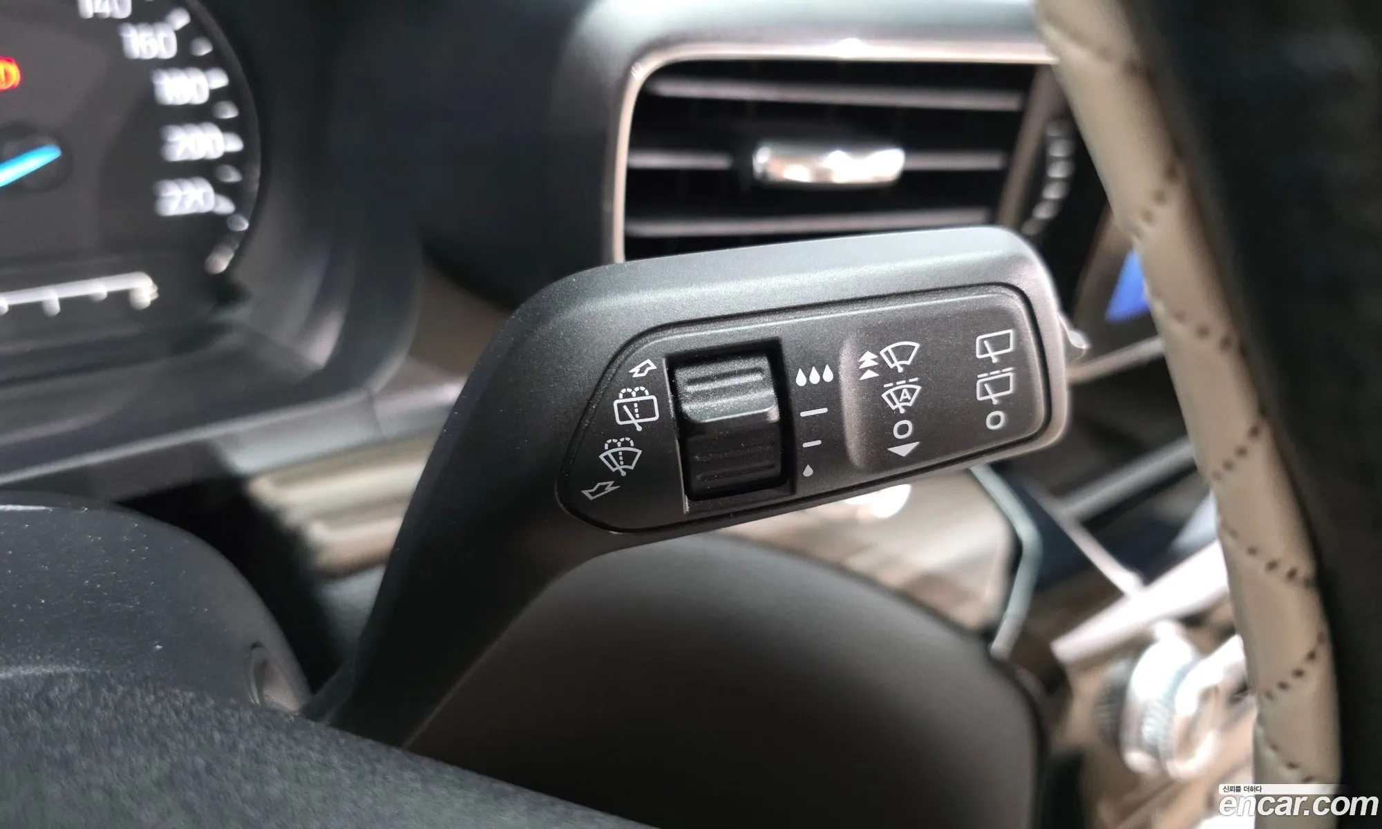 Ford Explorer 6th Gen 2021 1FMSK8FH9MGB48235 — 34