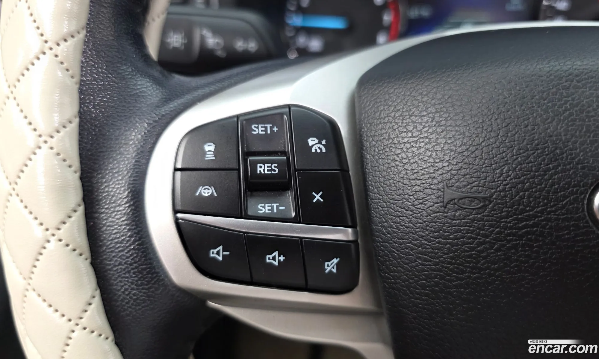 Ford Explorer 6th Gen 2021 1FMSK8FH9MGB48235 — 9