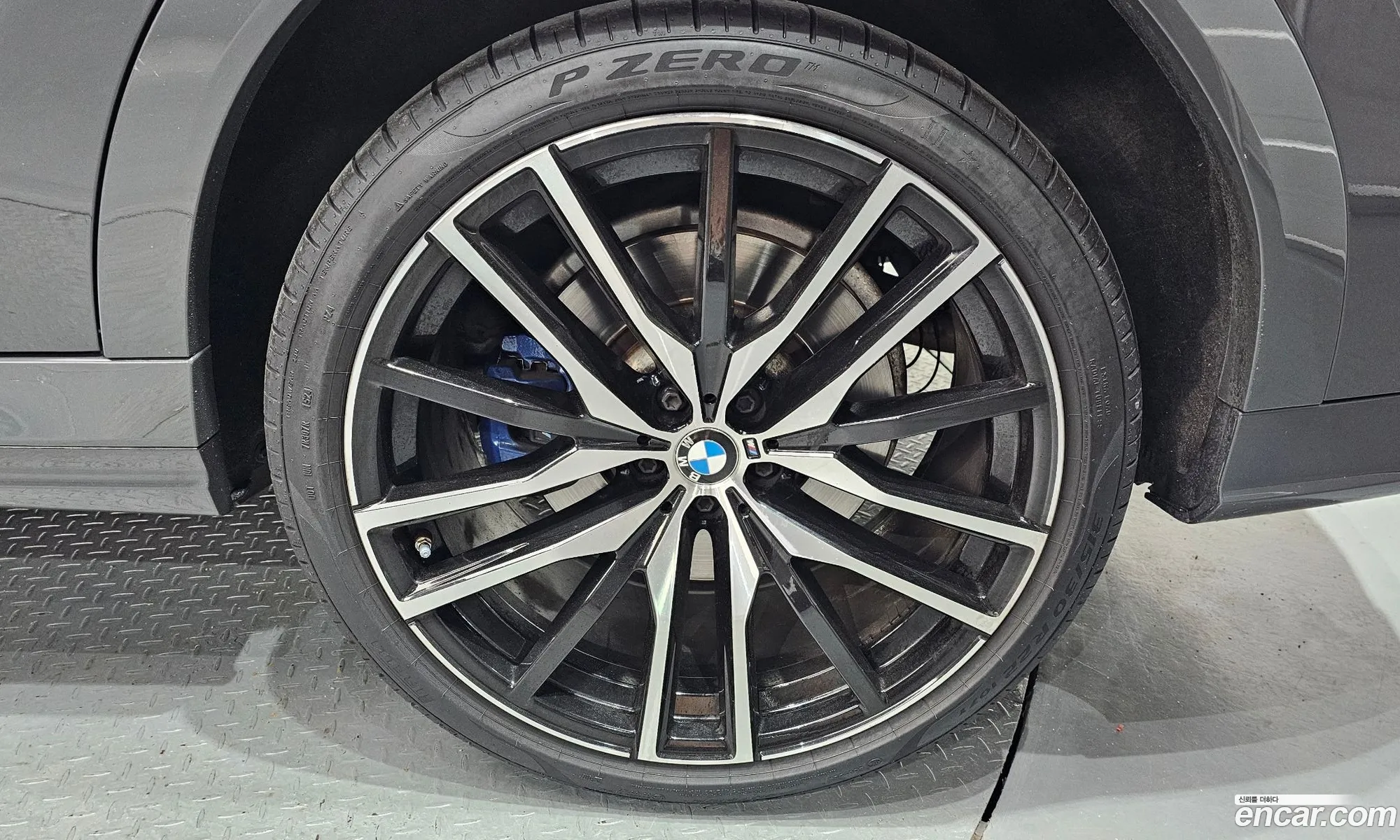 BMW X6 2022 — 30