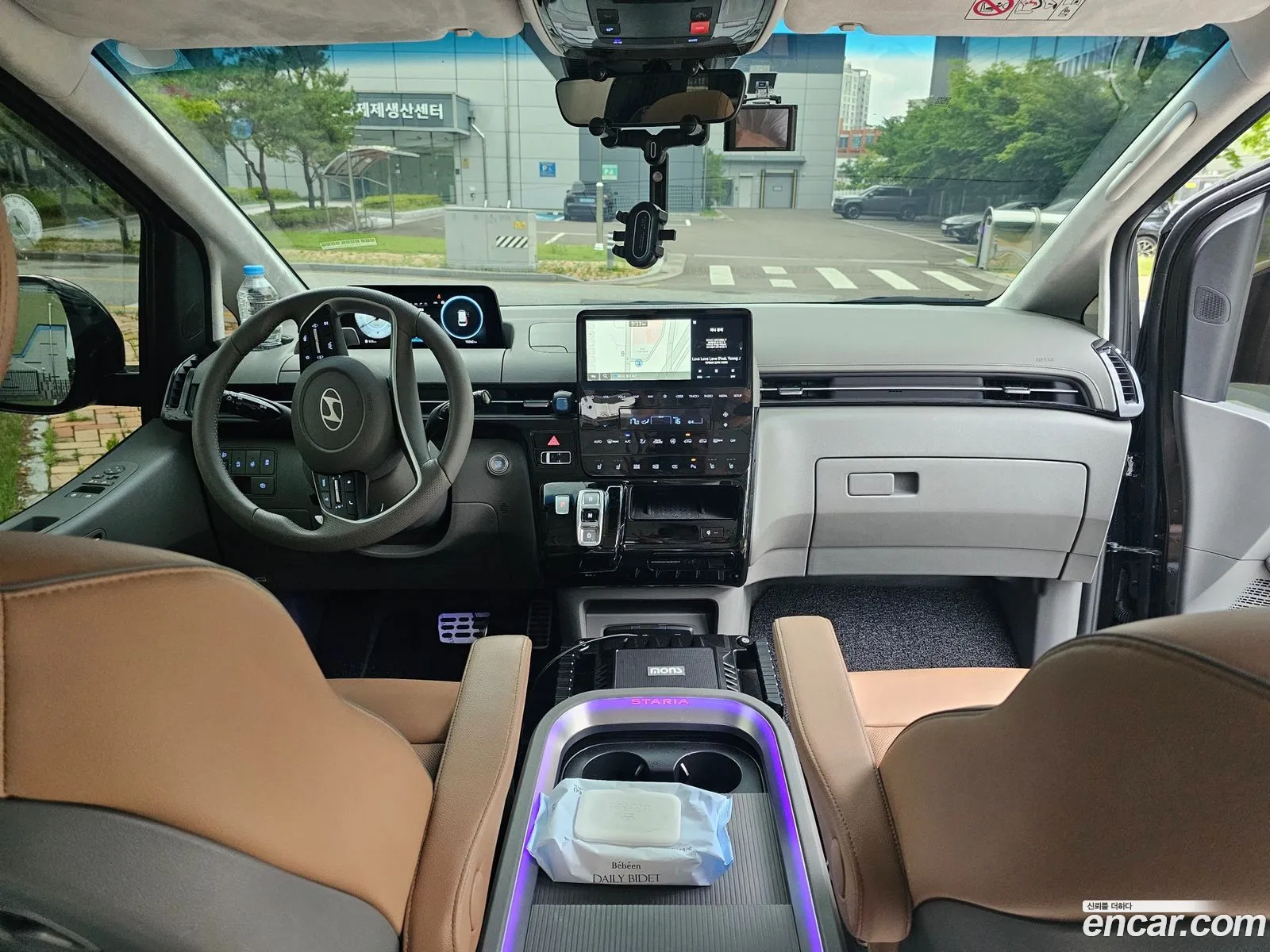 Hyundai Staria 2025 — 19