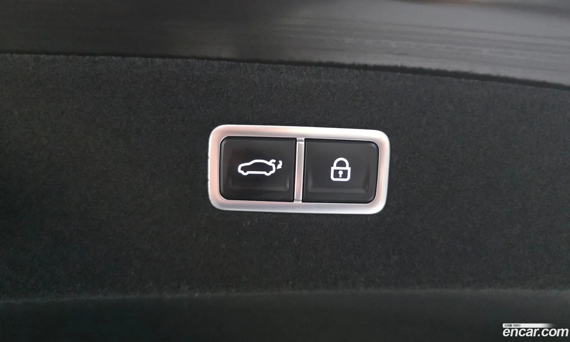 Genesis G90 2023 KMTFA41DDPU024097 — 5