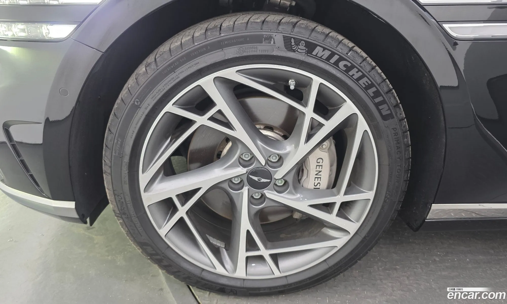 Genesis G90 2023 KMTFA41DDPU024097 — 17