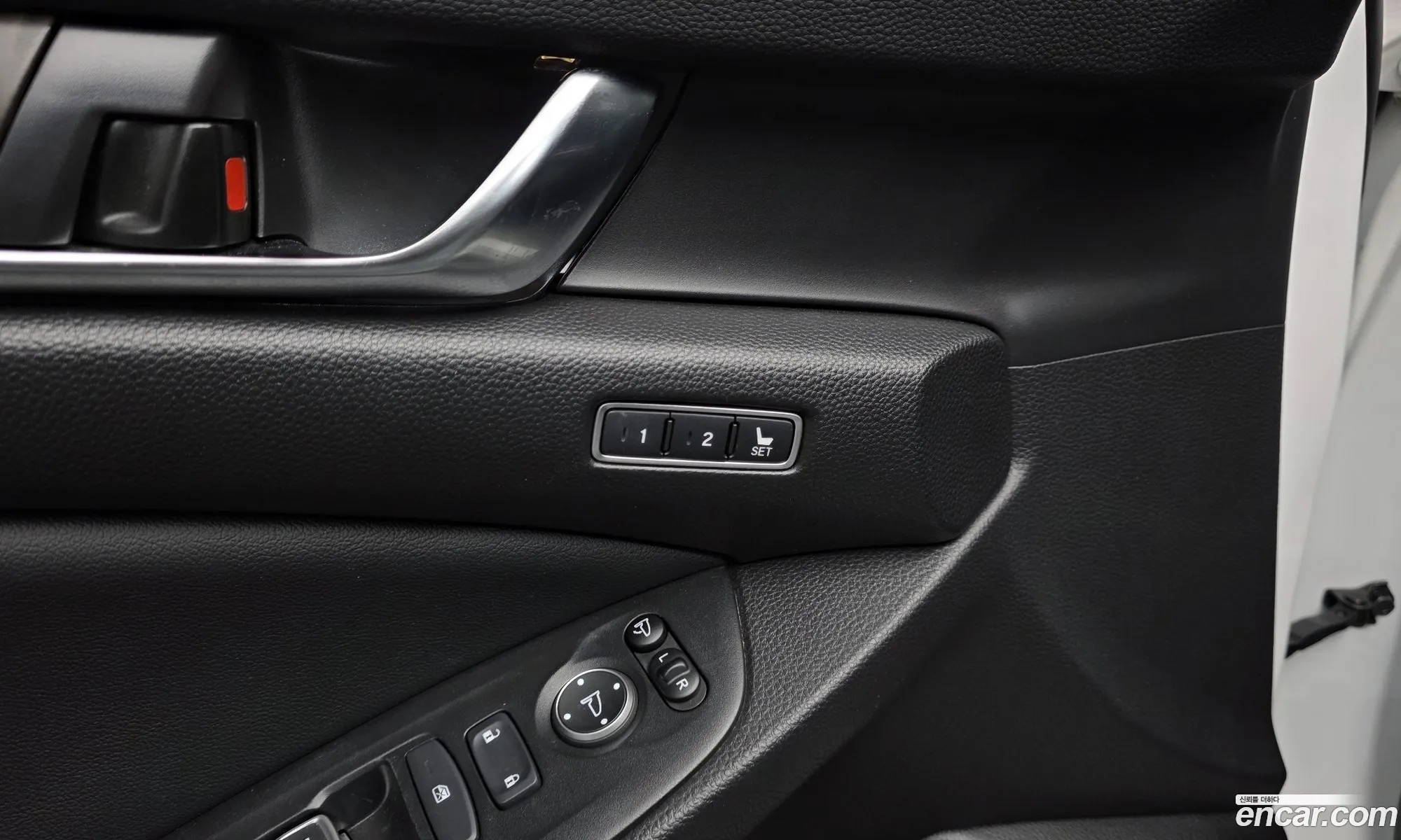 Honda Accord 10th Gen 2021 — 33