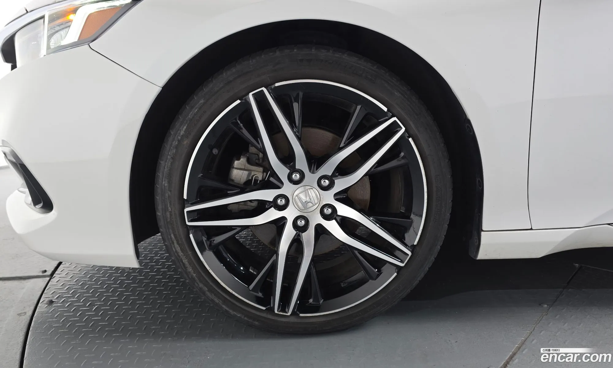 Honda Accord 10th Gen 2021 — 23