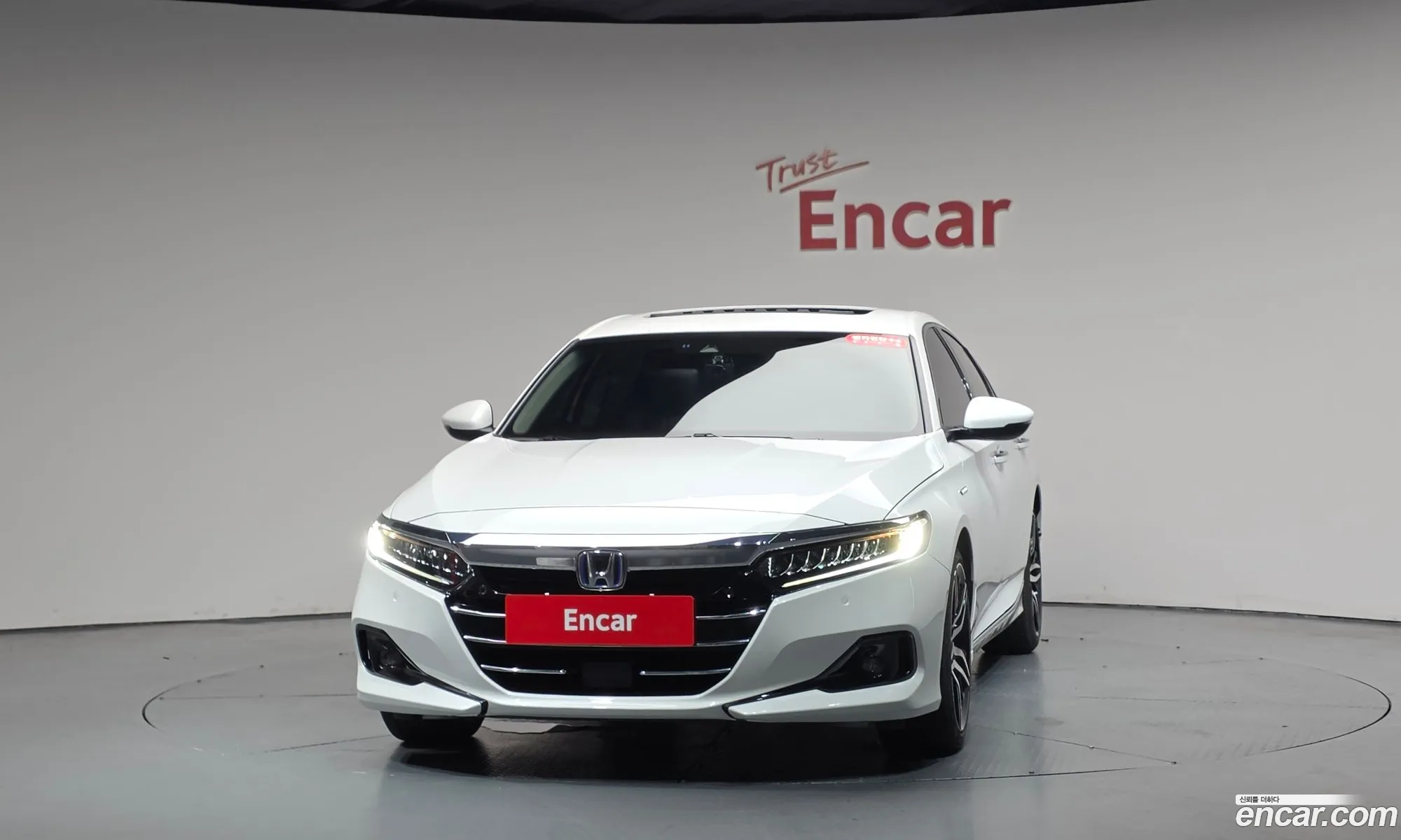 Honda Accord 10th Gen 2021 — 34