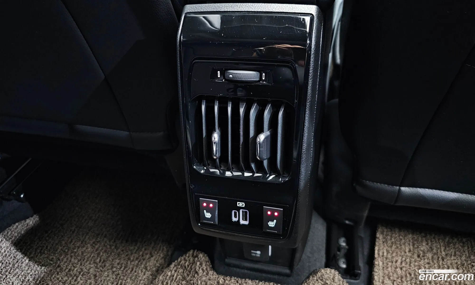 Jeep Compass 2022 3C4NJDCB0NT174197 — 34